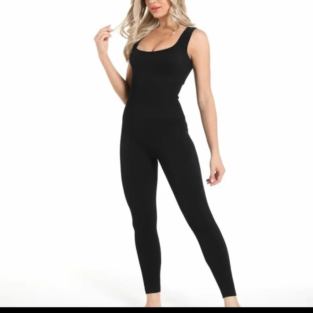 Soo Slick Women's Jumpsuit Sz Medium Black Ribbed Square Neck